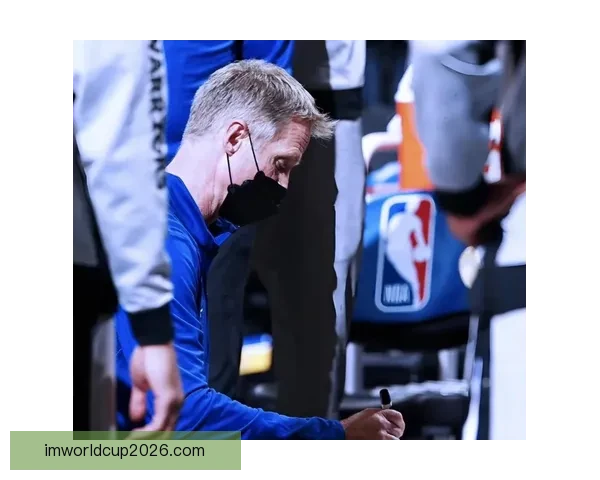 勇士失误25次惨败活塞 追梦无得分撞伤女球迷 波尔津吉斯仅得5分伤退